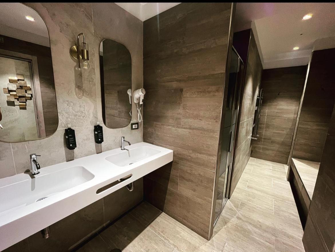 Smart Rooms Napoli Ngoại thất bức ảnh
